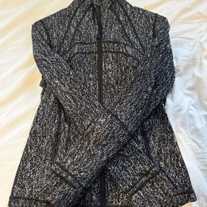 Lululemon Athletica Black and Gray Utility Jacket with Quilted Design